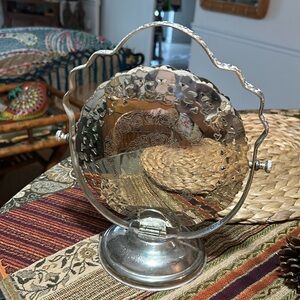 Vintage Queen Anne Made In England Silver Plated Folding Pastry Stand